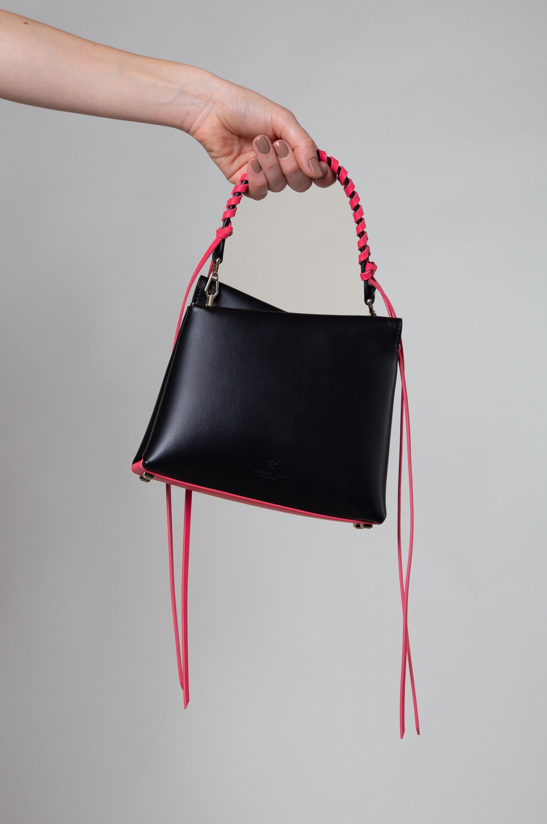 VELA MINI BLACK AZALEA