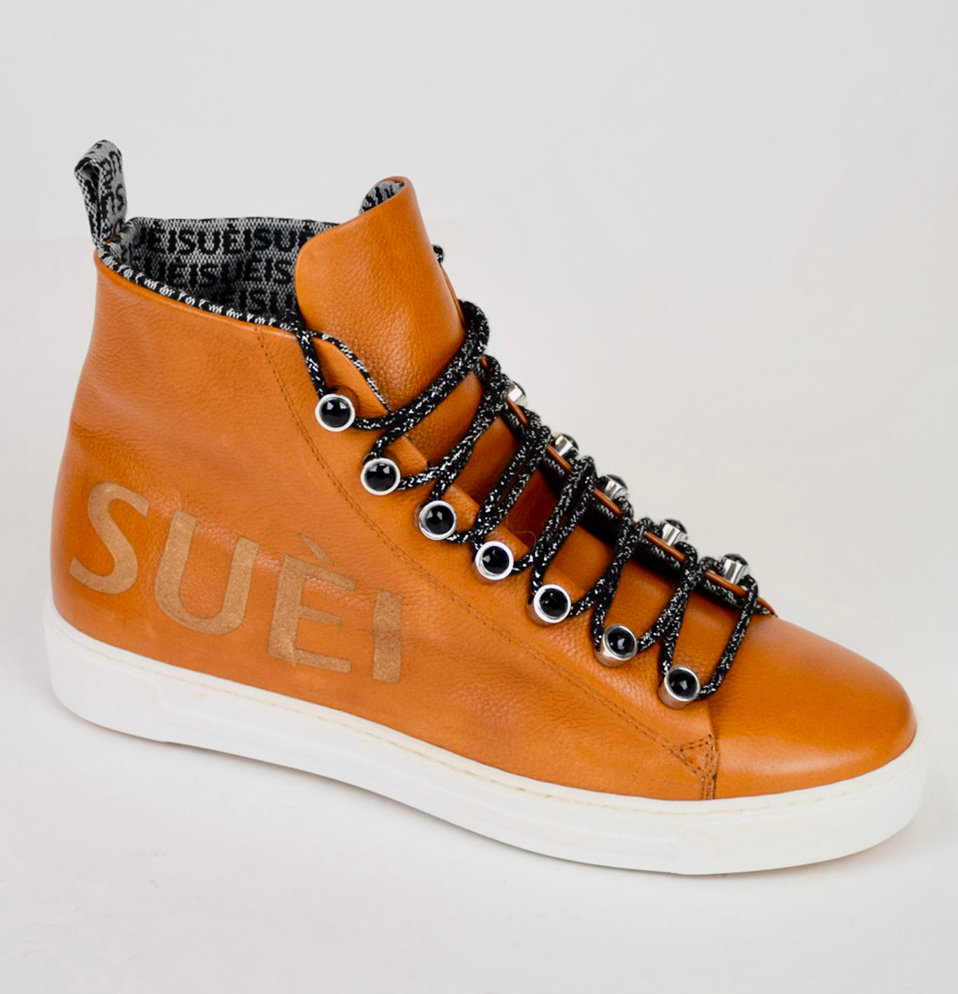 SNEAKERS OF CALF LEATHER WITH LASERED LOGO