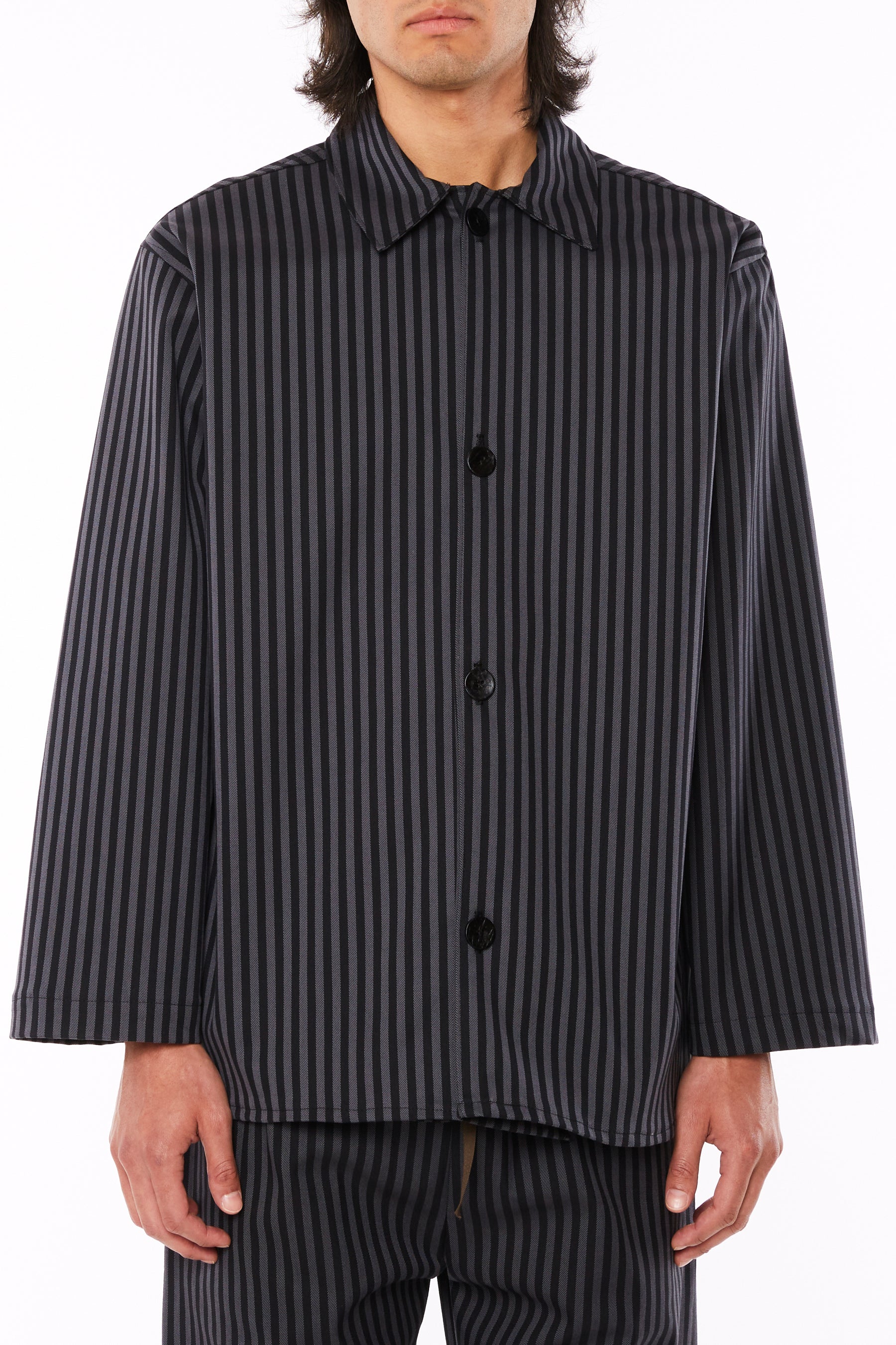 BLACK AND GREY STRIPED OVERSHIRT (M)