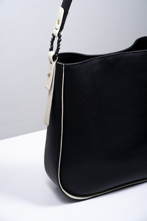 Ruth Tote Leather Bag
- Black&Yvory