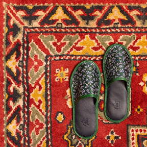 serà fine silk - Green with Small Paisley Silk & Leather Slippers